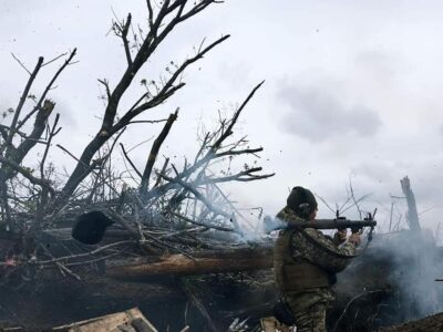 Українські захисники відбили 39 ворожих атак — найзапекліші бої тривають за Бахмут та Мар’їнку  