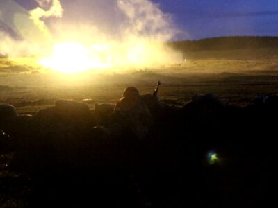 У Британії українські військові відпрацьовують ведення вогню під час оборонних та наступальних дій  