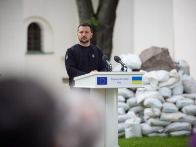 Володимир Зеленський назвав причини, чому росармія посилила повітряні атаки на Україну  