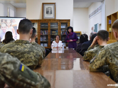 У Центральному будинку офіцерів відбувся захід, присвячений Дню матері  