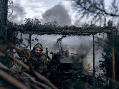 Бої за місто Бахмут тривають. Противник безуспішно намагався відновити втрачені позиції південніше населеного пункту Іванівське  
