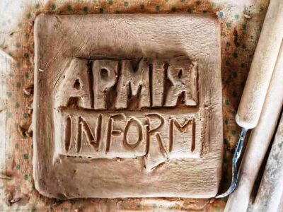 Захисник України створює унікальні вироби з глини на передовій  