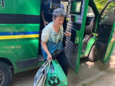 Мешканців підтоплених районів Херсонщини забезпечать всім необхідним — Мінреінтеграції  