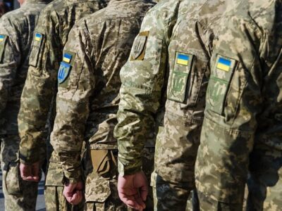 Як поводитися з людиною, яка повернулась з фронту?  