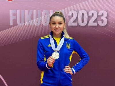 Представниця ЗС України Анжеліка Терлюга виграла «золото» турніру з карате в Японії  