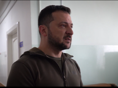 Володимир Зеленський відвідав постраждалих внаслідок руйнування Каховської ГЕС  