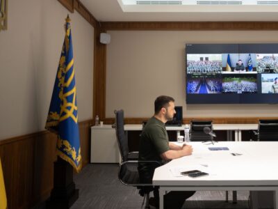 Володимир Зеленський узяв участь у режимі відеоконференції в заходах з нагоди випуску офіцерів ВВНЗ  