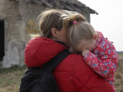 Поради батькам для безпечної евакуації з дитиною  