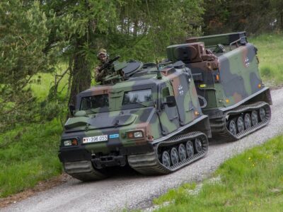 Всюдихід Bandvagn 206: позашляховик, що пробереться крізь будь-які нетрі  