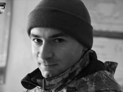 «Встиг побути батьком лише три місяці» — дружина загиблого офіцера Андрія Ткачука  