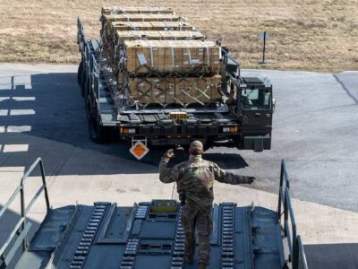 Пентагон: США надали Україні майже $40 млрд оборонної допомоги, союзники — $27 млрд  