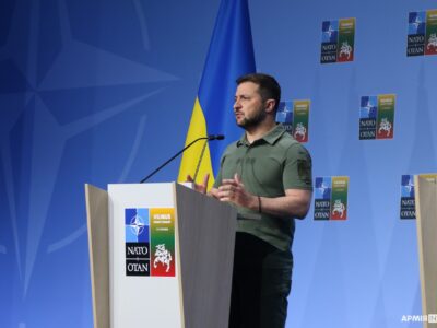 Саміт Альянсу: Гарантії безпеки для України на шляху в НАТО, але не  замість НАТО  