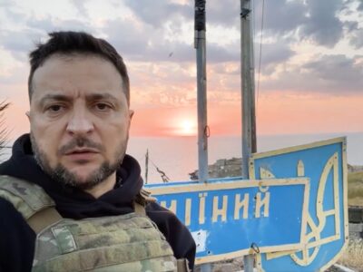 Слава кожному і кожній, хто воює заради безпеки — Володимир Зеленський  