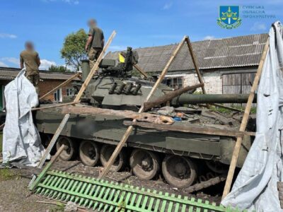 Прокурори передали ЗСУ танк, з якого рашисти обстрілювали лікарню на Сумщині  