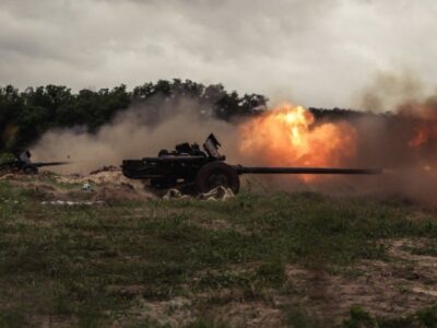 росіяни обстріляли з артилерії понад 10 населених пунктів. Серед них Мар’їнка та Новомихайлівка  