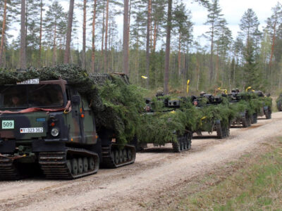Розвідувальні дрони, зенітні установки та боєприпаси: Німеччина передала Україні нову військову допомогу  