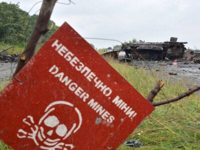 Піротехніки ДСНС знешкодили 277 вибухонебезпечних предметів