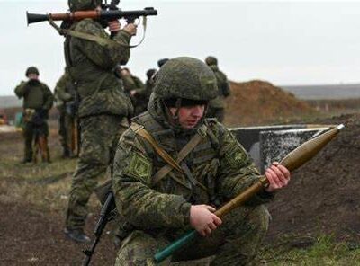 Серед військових рф зростає кількість відмов від участі у бойових діях  