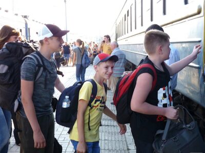 Діти захисників України вирушили на відпочинок до Прикарпаття  