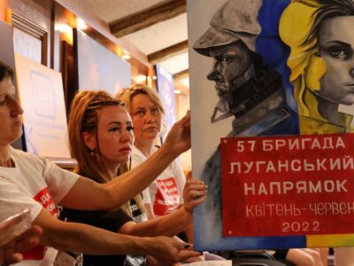 У Координаційному штабі пройшла зустріч із родинами бійців 57-ї ОМПБр