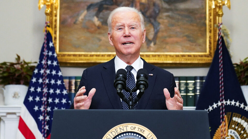 Президент США прокоментував ракетні удари рф по Україні  