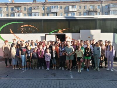 Діти з Дніпропетровщини вирушили в туристичну подорож до Італії  