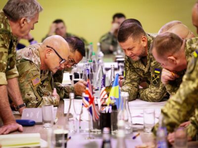 Валерій Залужний обговорив з іноземними партнерами перспективи співпраці  