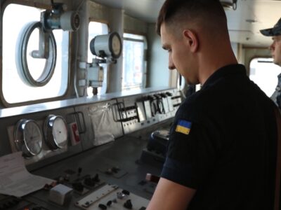 Як військові моряки боролися за живучість корабля  