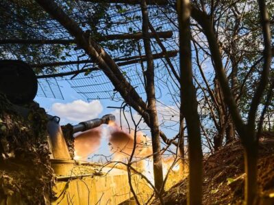 Упродовж доби відбулось 15 бойових зіткнень  