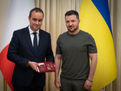 Президент України зустрівся з міністром збройних сил Франції  
