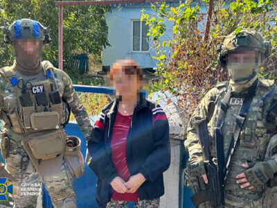 Допомагали окупантам провести псевдореферендум: на Херсонщині затримано сім’ю колаборантів  