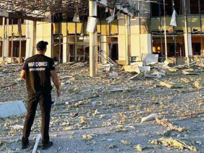 Обстріли Одеси: загинуло двоє осіб, пошкоджено припортову інфраструктуру, зерносховища та приватні будинки  