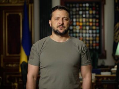 Усмішка кожної дитини, кожен урок, який сьогодні провели українські вчителі, — це доказ, що Україна точно витримає — Володимир Зеленський  