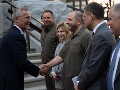 Рустем Умєров на зустрічі з Єнсом Столтенбергом: Україна та НАТО працюють для наближення перемоги  