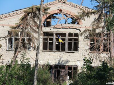 Знищене окупантами селище Благодатне: репортаж з передової  