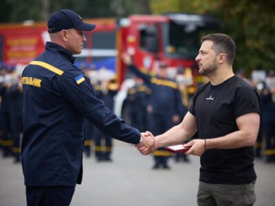 Українські рятівники щодня демонструють нашій країні та людям незламність і самовідданість – Президент України  