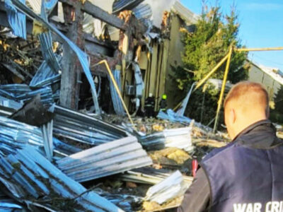 Ракетні обстріли Харкова: Троє поранених, пошкоджено складські й промислові приміщення та житлові будинки  