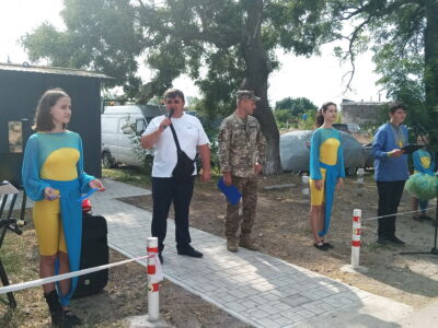 Військові моряки забезпечили питною водою цивільних мешканців Одещини  