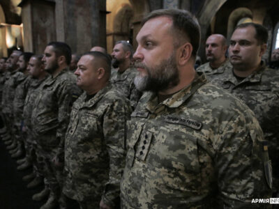 У Києві відбувся третій випуск військових капеланів  