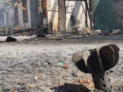 Окупанти вночі вдарили по житлових районах Чорнобаївки: загинув чоловік  