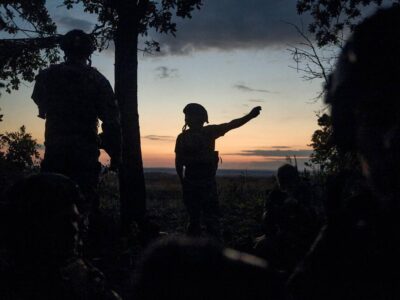 Українські захисники відбили 17 ворожих атак в районі Мар’їнки  