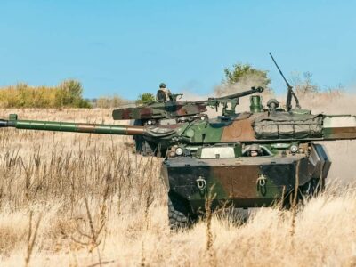 За добу на фронті відбулося близько 80 бойових зіткнень  