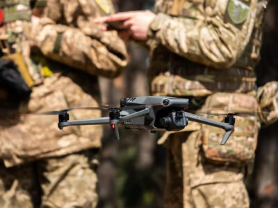 Президент показав бойову роботу наших дронів на Таврійському напрямку  