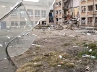 російські війська завдали удару по селу Кіндрашівка на Харківщині, поранено жінку  