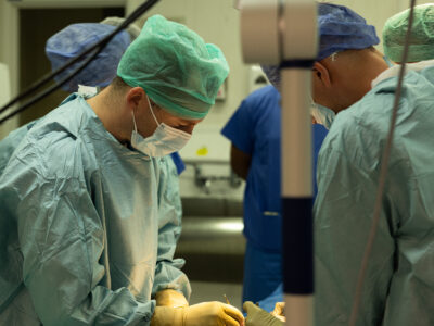 Українські медики у Британії навчаються реконструктивної хірургії  