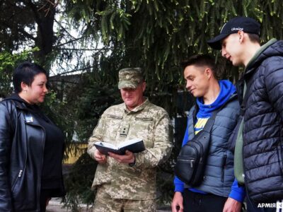 Харків’яни охоче йдуть служити за контрактом  