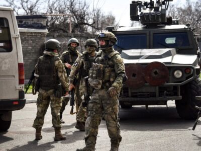 Окупанти вигнали хворих з лікарні на ТОТ  