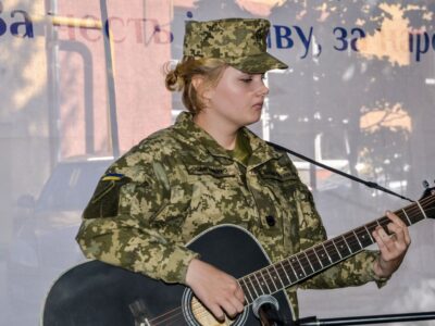 Курсанти привітали поранених, які лікуються у військових медичних клініках   