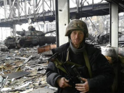 Герой України Іван Зубков викликав вогонь артилерії на себе, щоб допомогти побратимам  style=