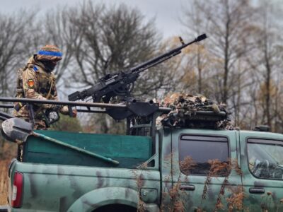 На Авдіївському напрямку українські захисники відбили 10 атак ворога  
